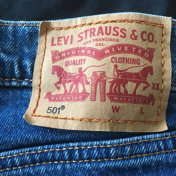 Ladies 501 LEVIS - Picture 3 of 3